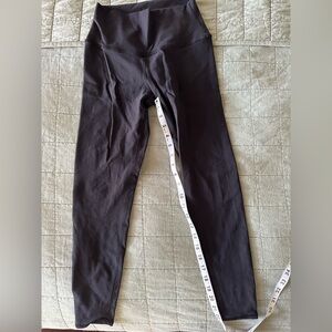 Alo Black Leggings